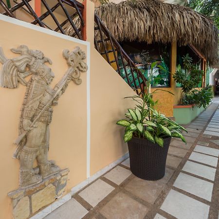 Hotel Maya Tulipanes Palenque Eksteriør billede