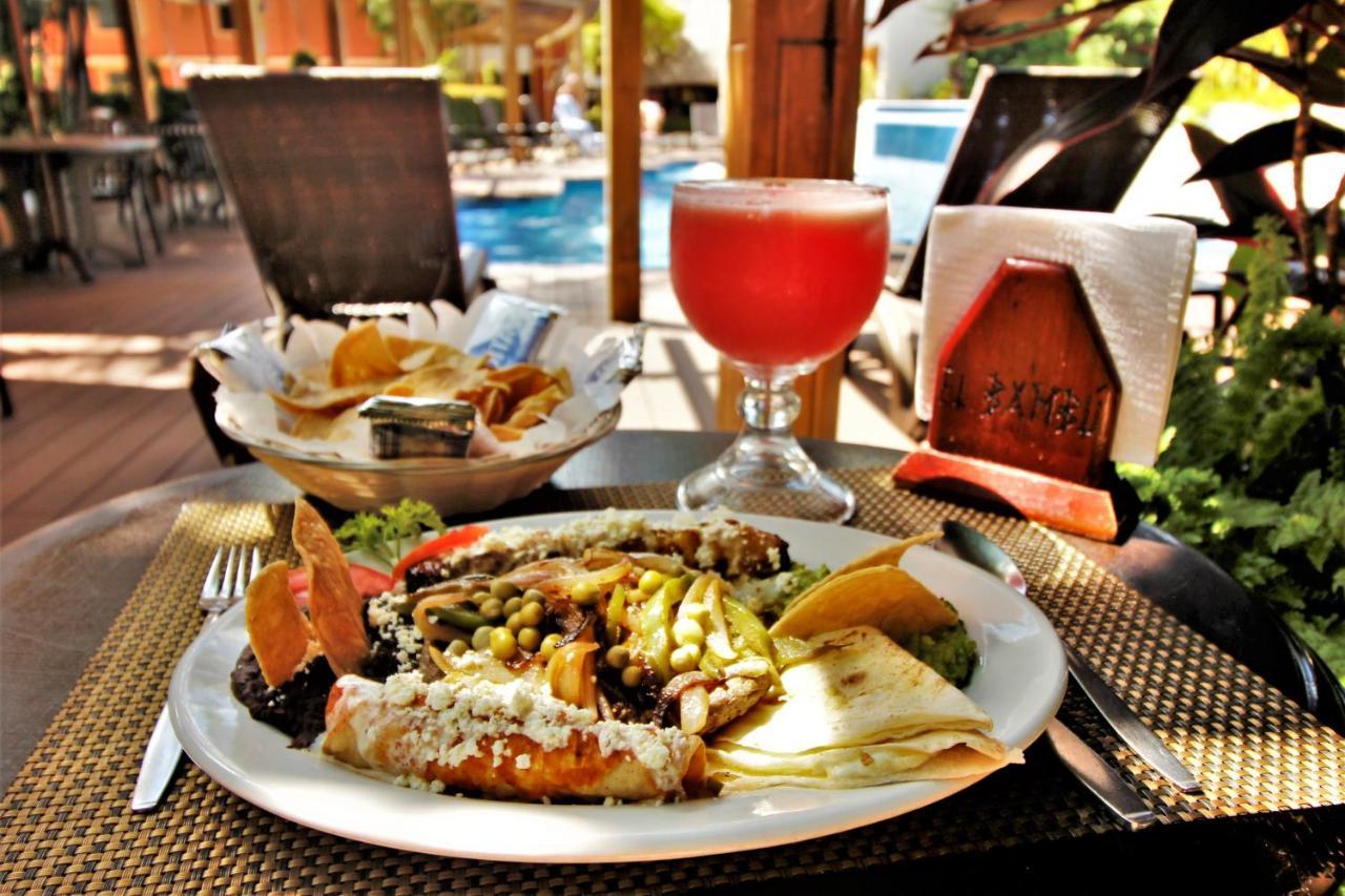 Hotel Maya Tulipanes Palenque Eksteriør billede