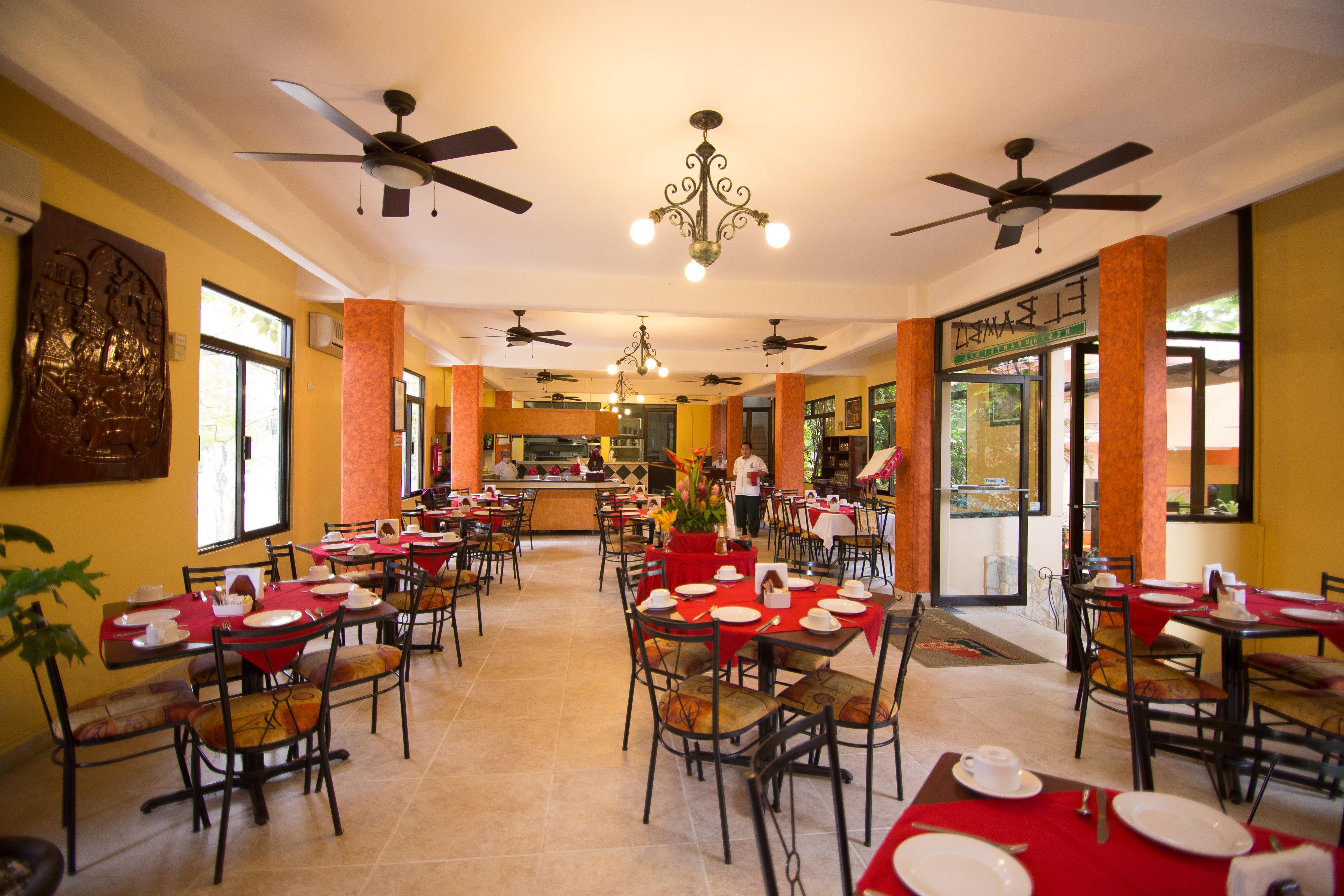 Hotel Maya Tulipanes Palenque Eksteriør billede