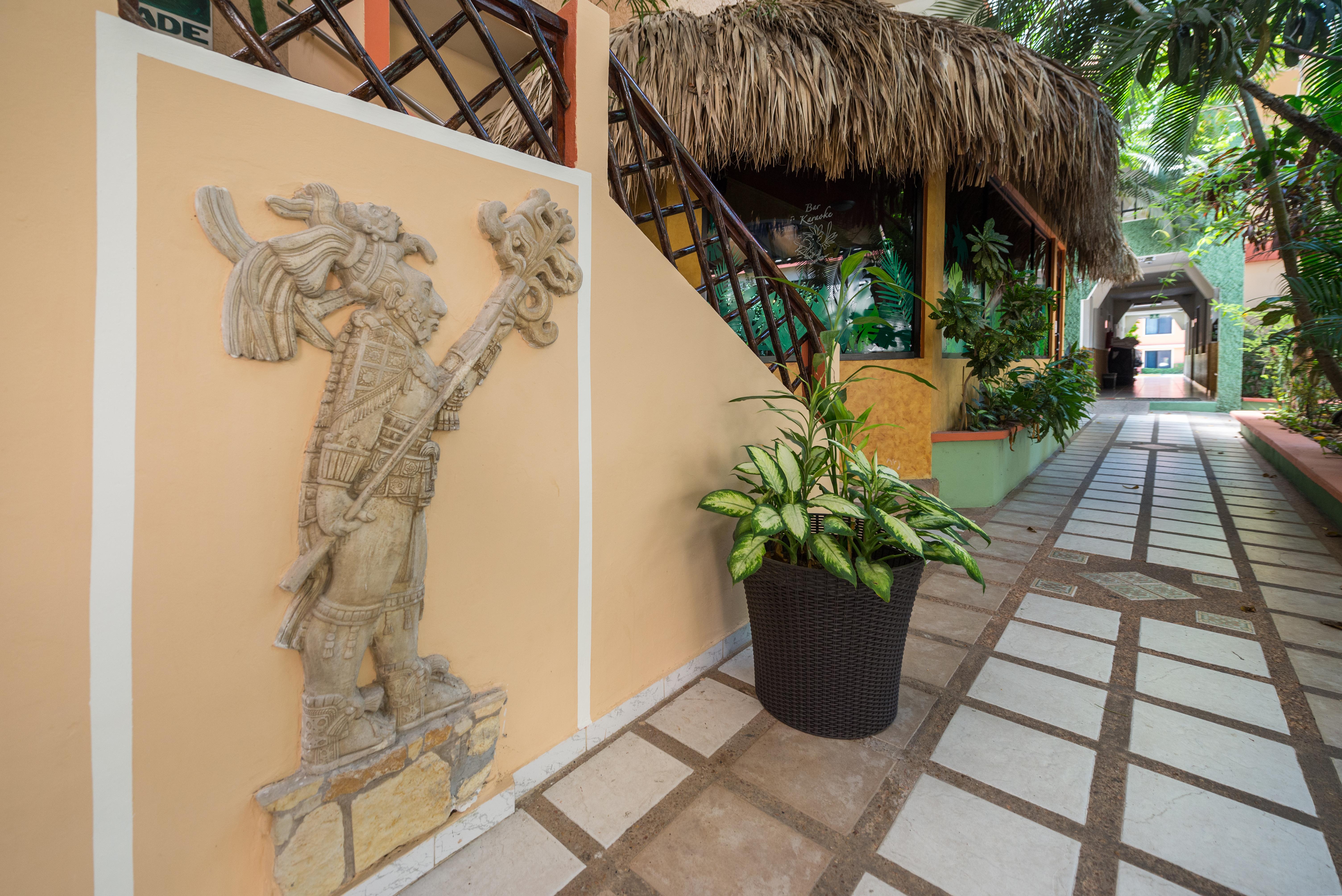 Hotel Maya Tulipanes Palenque Eksteriør billede
