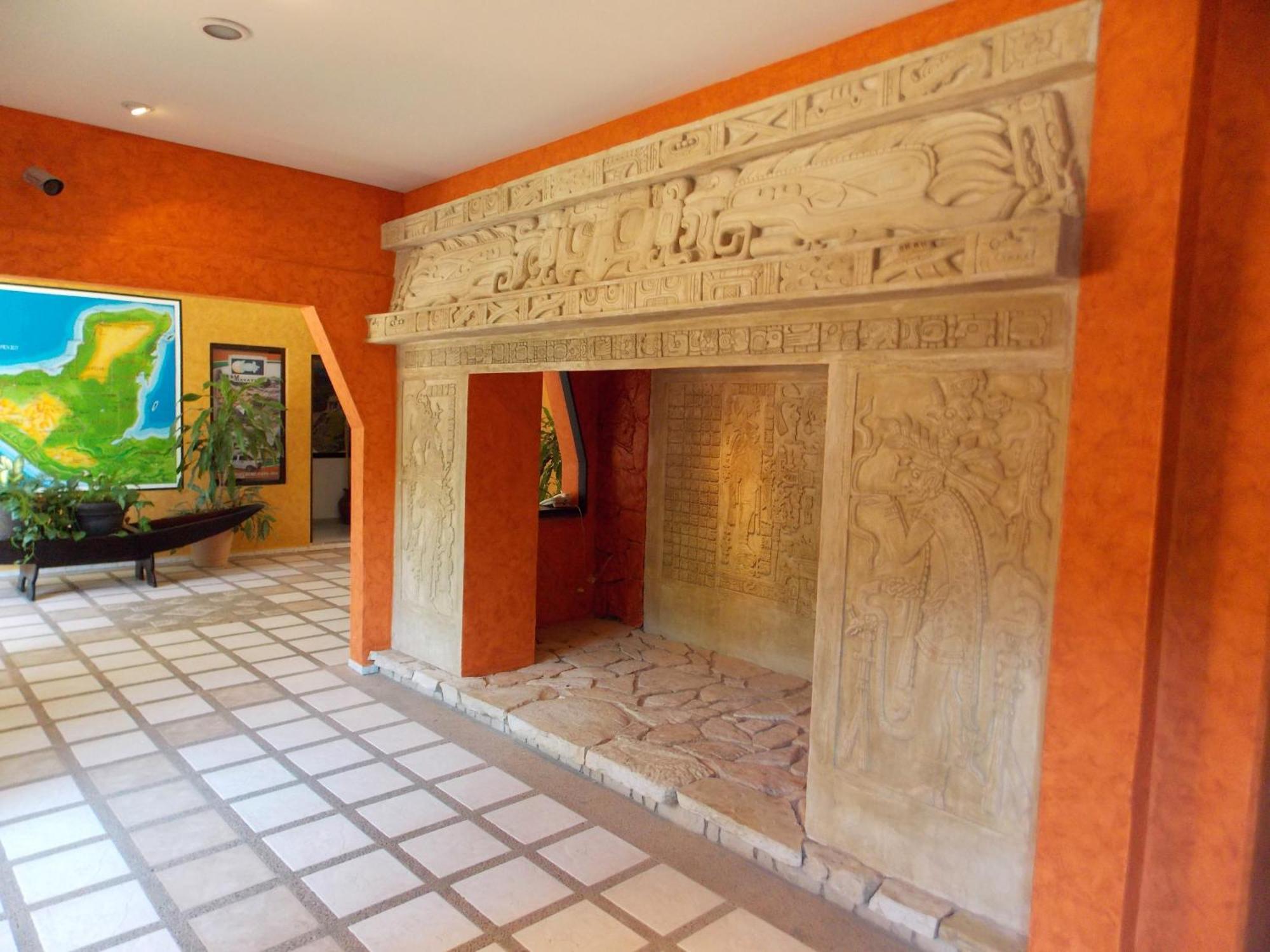 Hotel Maya Tulipanes Palenque Eksteriør billede