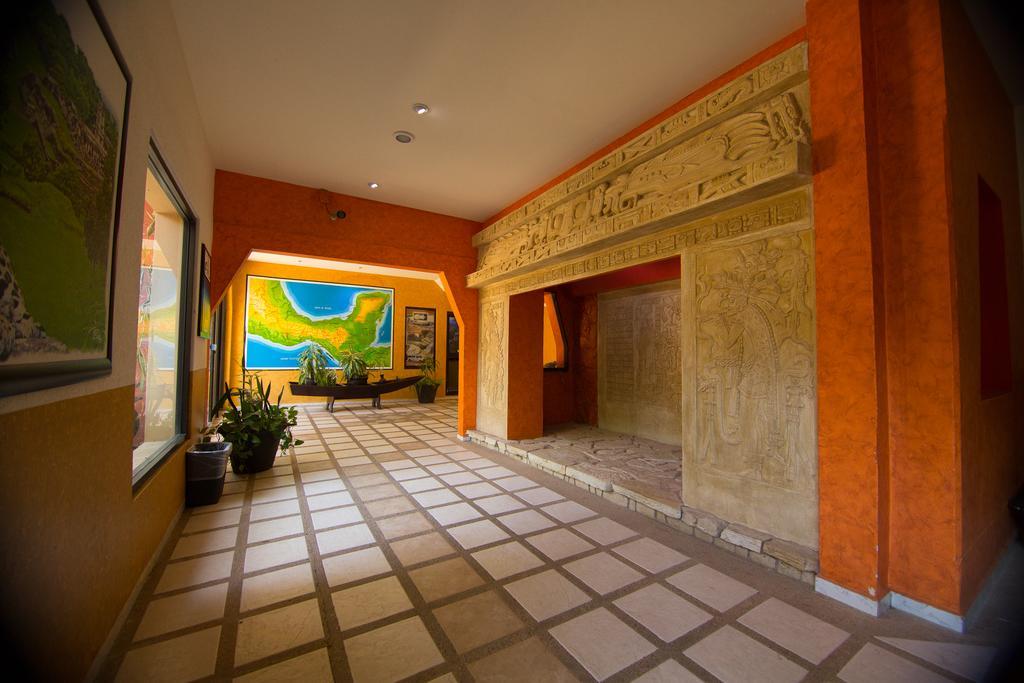 Hotel Maya Tulipanes Palenque Eksteriør billede